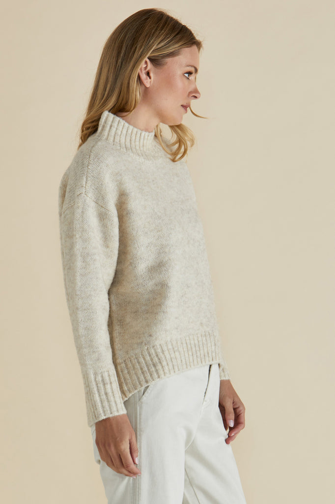 LOLA JUMPER - CREAM