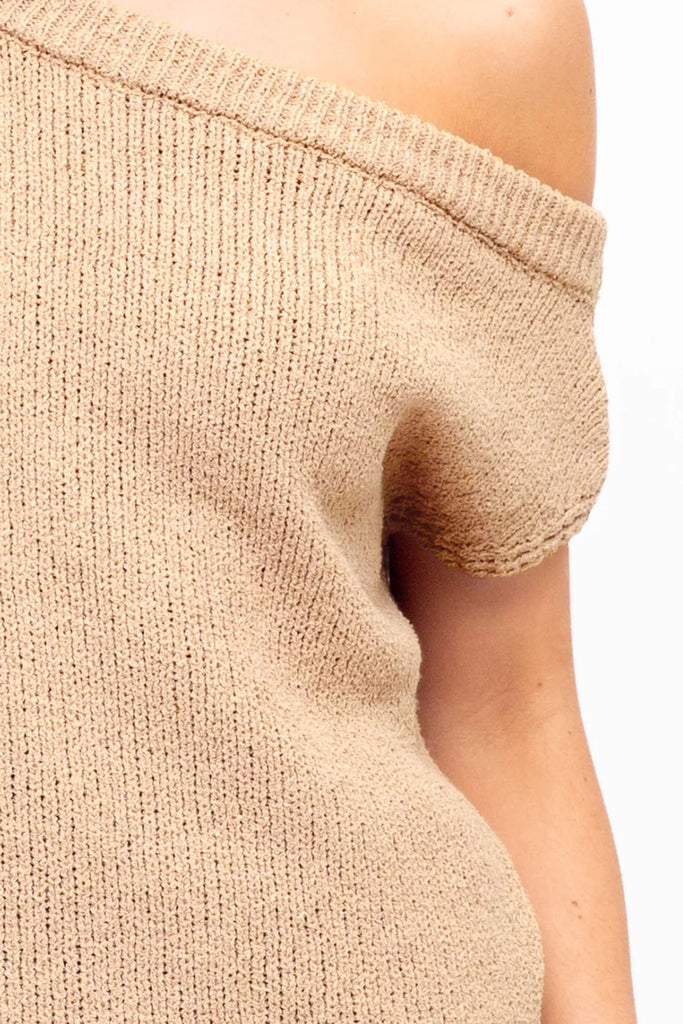 PAIGE ONE SHOULDER KNIT TOP - NATURAL