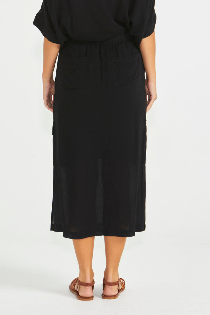 RAYA CARGO SKIRT - BLACK