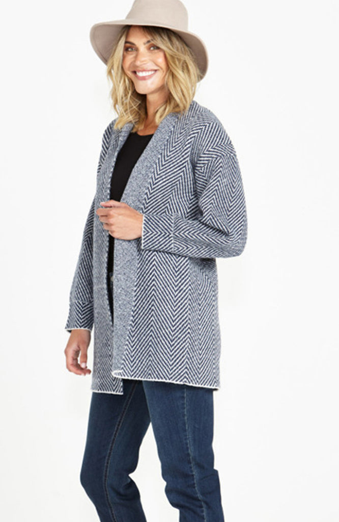 COASTAL CARDIGAN - NAVY ZIG ZAG