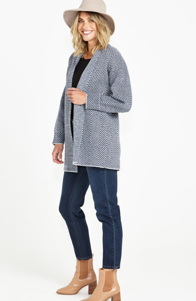 COASTAL CARDIGAN - NAVY ZIG ZAG