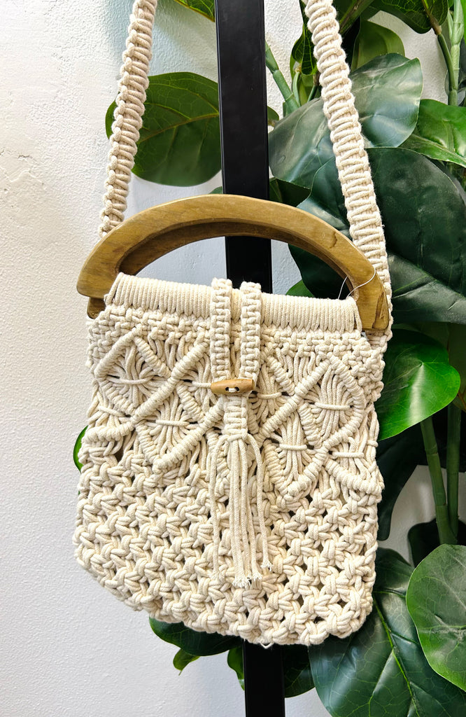 Macrame Bag Patterns | Macrame purse, Macrame diy, Macrame bag